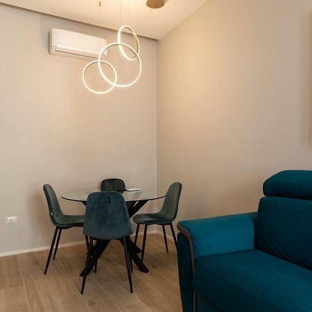 Seven Winds Suite Napoli Bagian luar foto