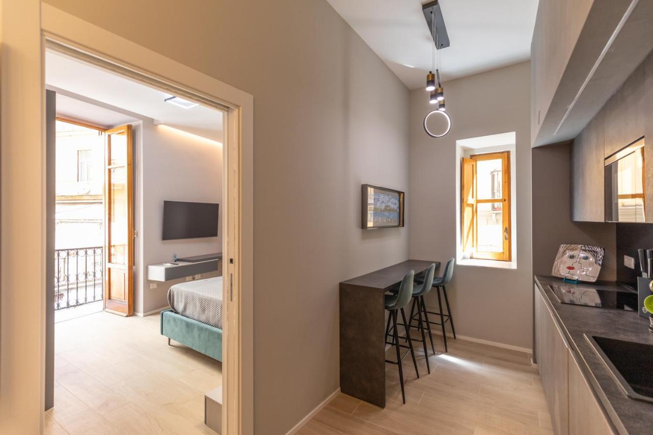 Seven Winds Suite Napoli Bagian luar foto